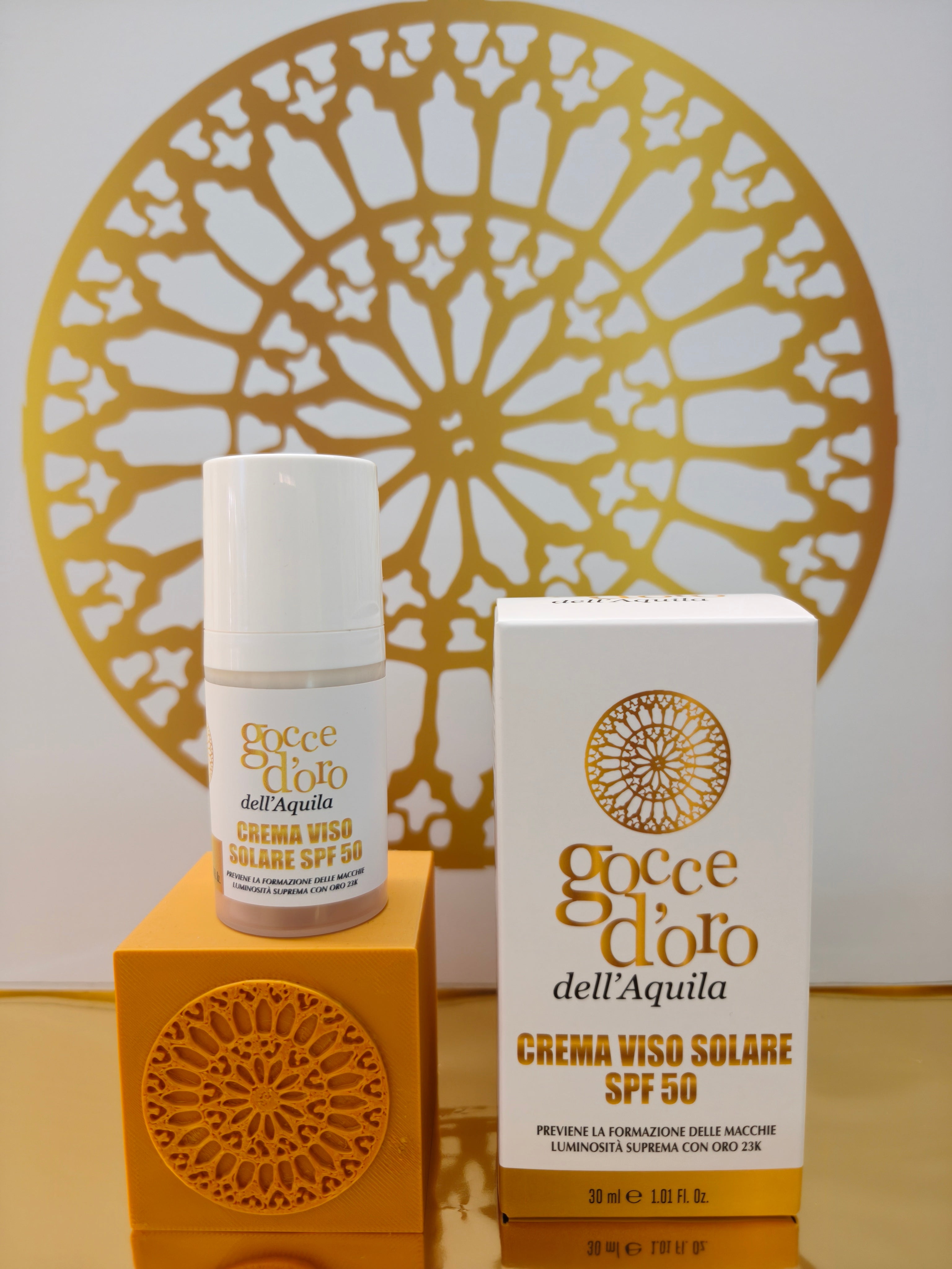 CREMA VISO SOLARE SPF 50